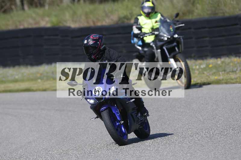 /01 02.04.2026 MAZ ADR/Gruppe gelb Gruppe gruen/68